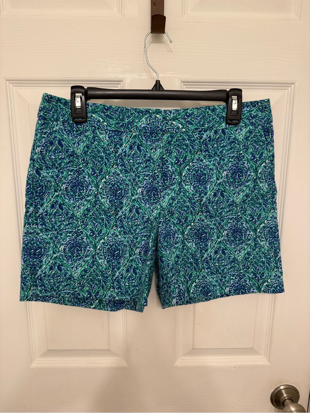 Talbots Womans Blue & Green Printed Cotton Chino Shorts Sz 6 Golf Casual Office